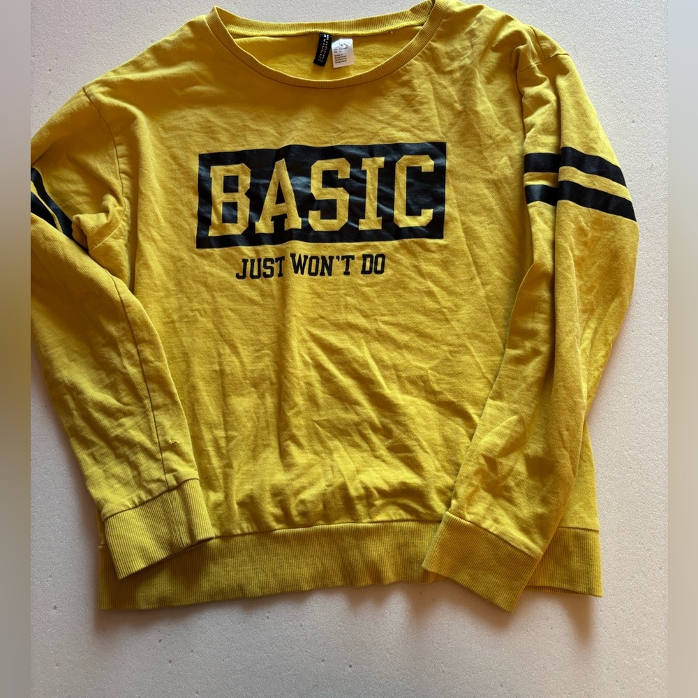 H&M Yellow Crew Neck Sweater with Black Print
